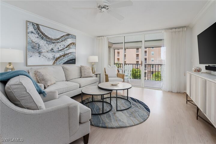 Property Photo:  1000 Swallow Avenue 12  FL 34145 