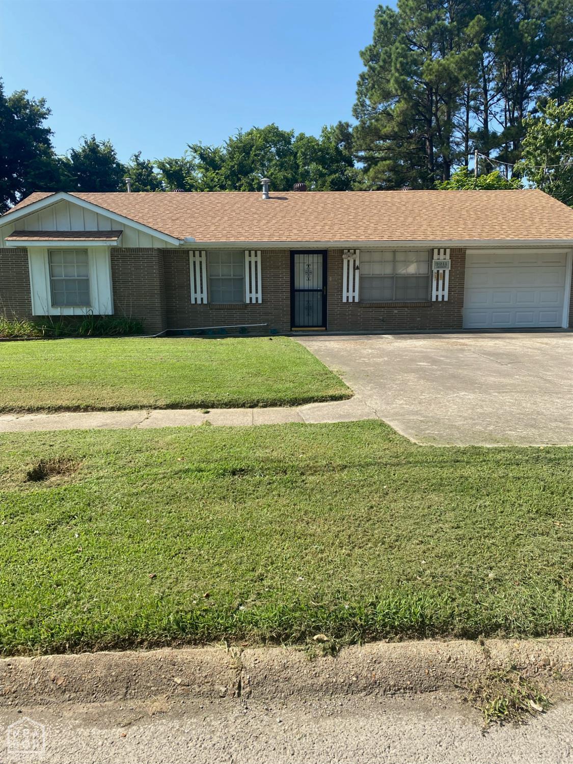 3211 Baswell Street  Jonesboro AR 72401 photo