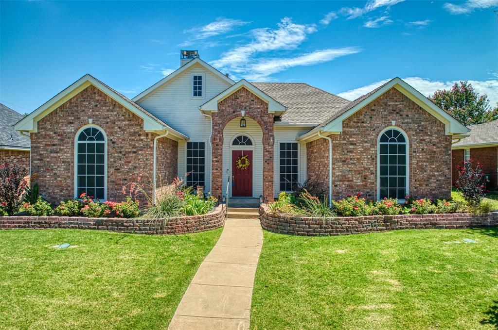 Property Photo: 2900 Boyd Street TX 75119