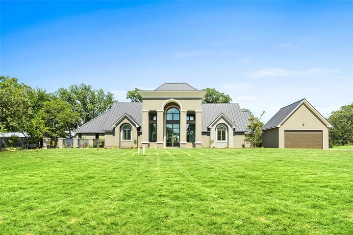 Property Photo:  9204 Indian Knoll Trail  TX 76248 