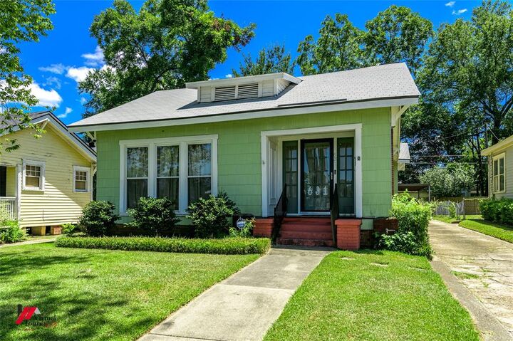 Property Photo:  631 Gladstone Boulevard  LA 71104 