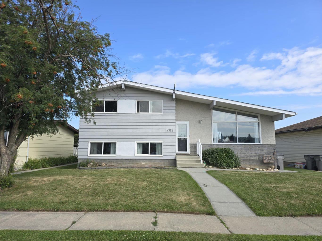 Photo de la propriété: 4732 54 Avenue AB T7S 1A3