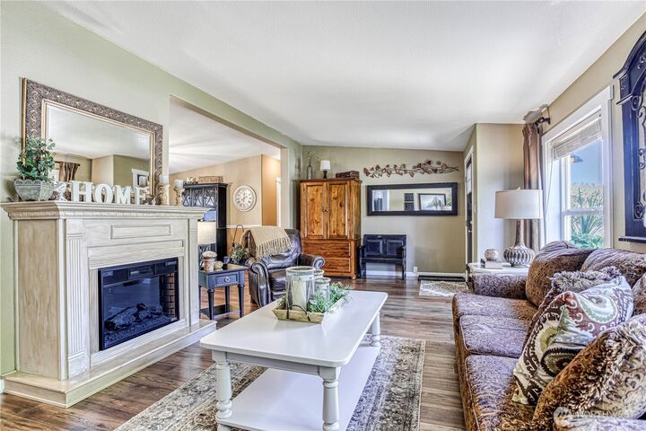 Property Photo: 4710 NW Cascade Avenue WA 98802