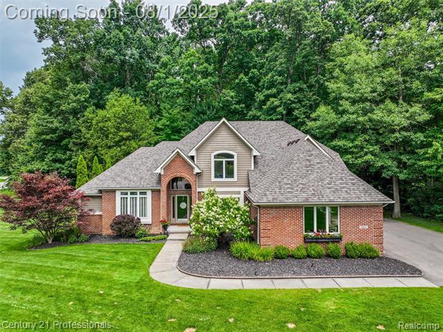 9884 Forest Ridge Drive  Springfield Twp MI 48348 photo