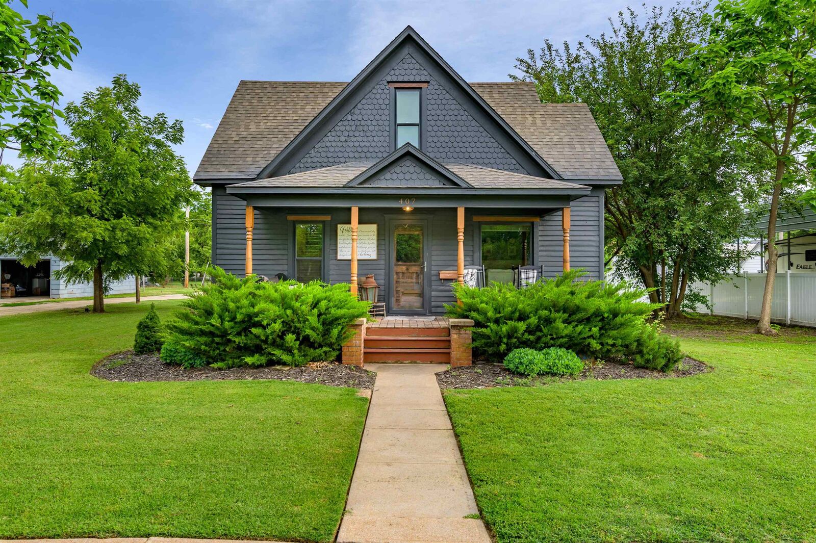 Property Photo: 407 E Main St KS 67579-2140