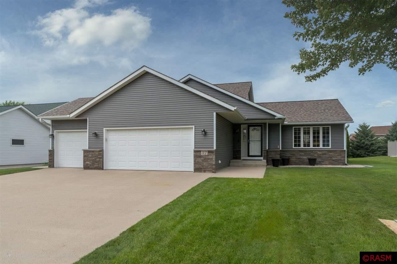 Property Photo:  112 Pebble Creek Court  MN 56001 