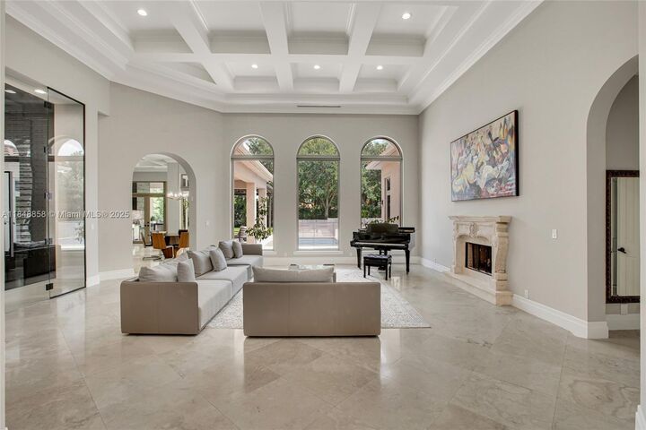 Property Photo:  741 Ranch Rd  FL 33326 