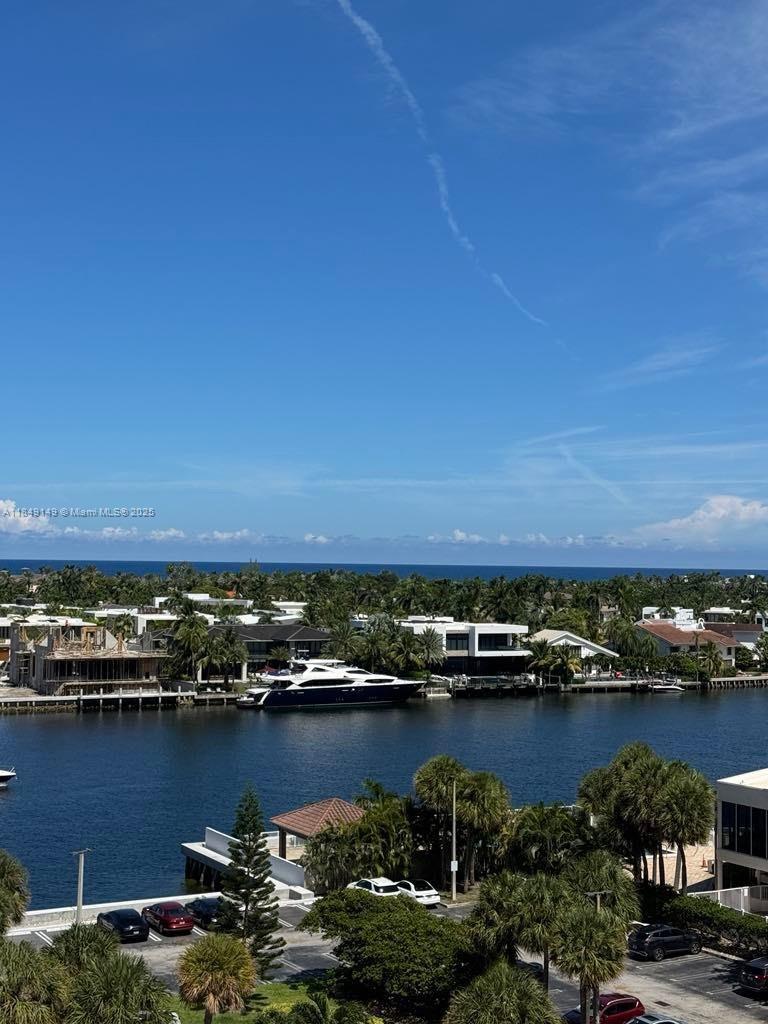 20505 E Country Club Dr 835  Aventura FL 33180 photo