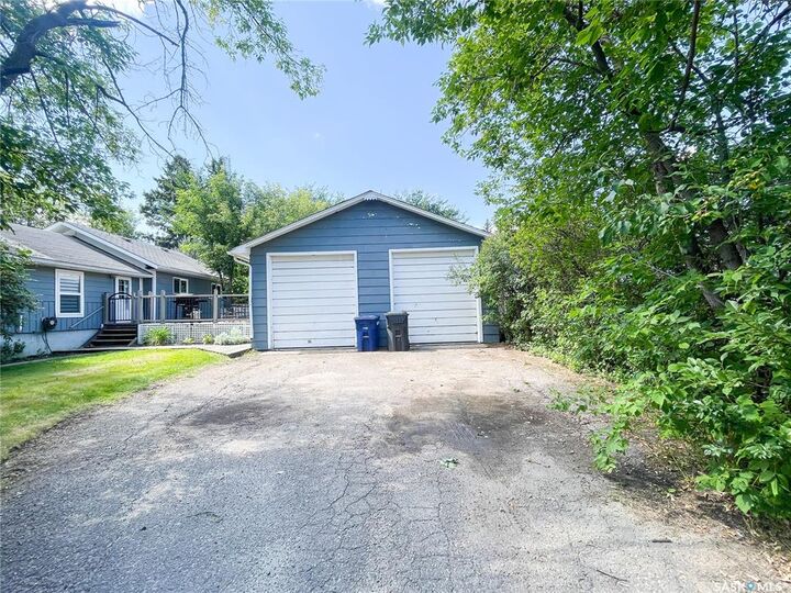 405 1st Street E  Meadow Lake SK S9X 1E8 photo