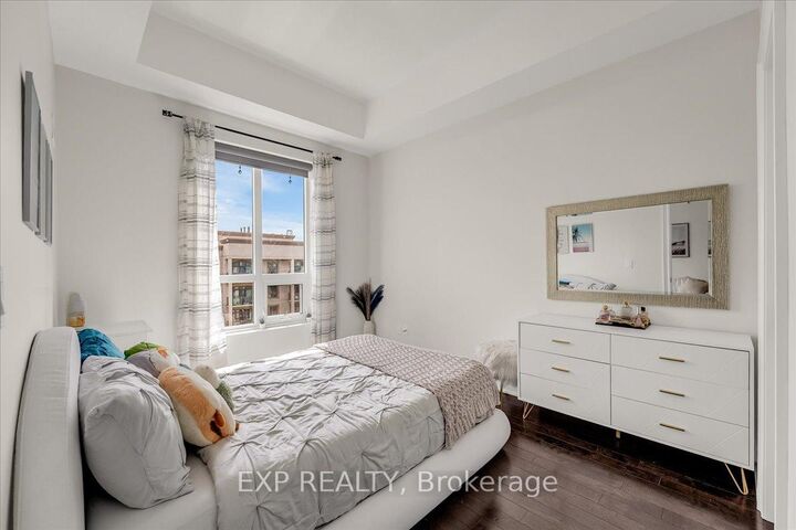 Property Photo: 2486 Old Bronte Road 819 ON L6M 0Y4