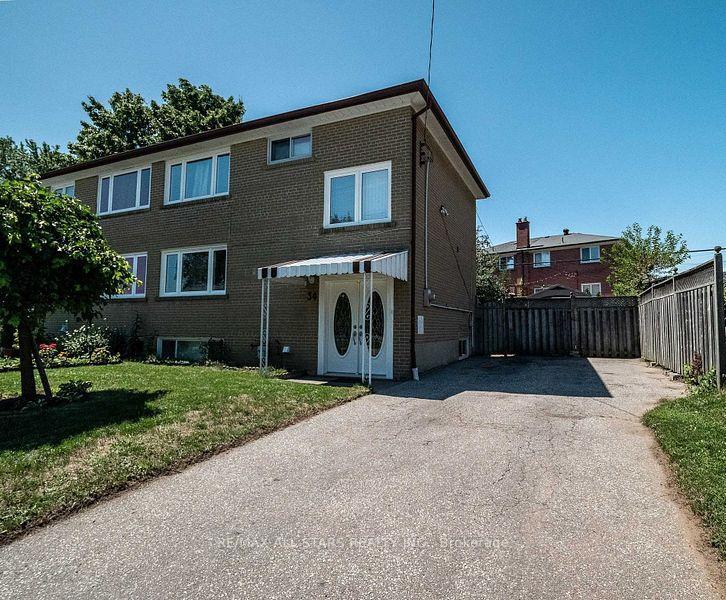 Property Photo: 34 Overture Road ON M1E 2V9