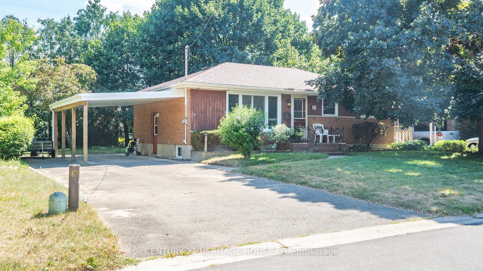 31 Albemarle Street  Brantford ON N3S 4N5 photo