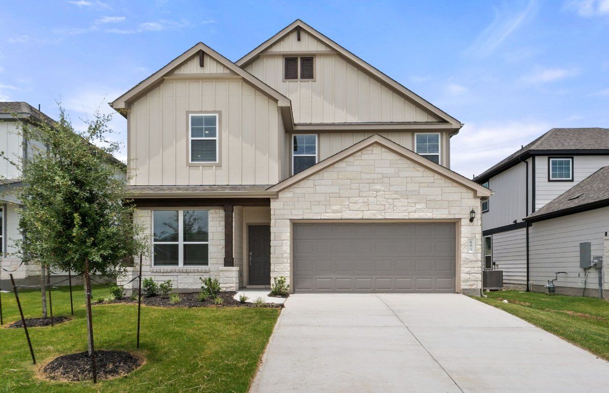 Property Photo: 601 Scooter Street TX 78626