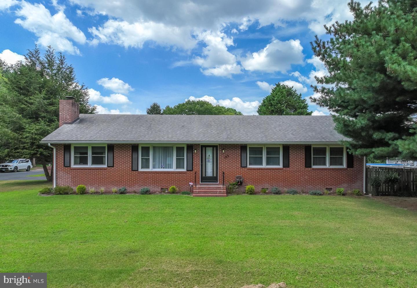 Property Photo: 102 Aydelotte Road MD 21804