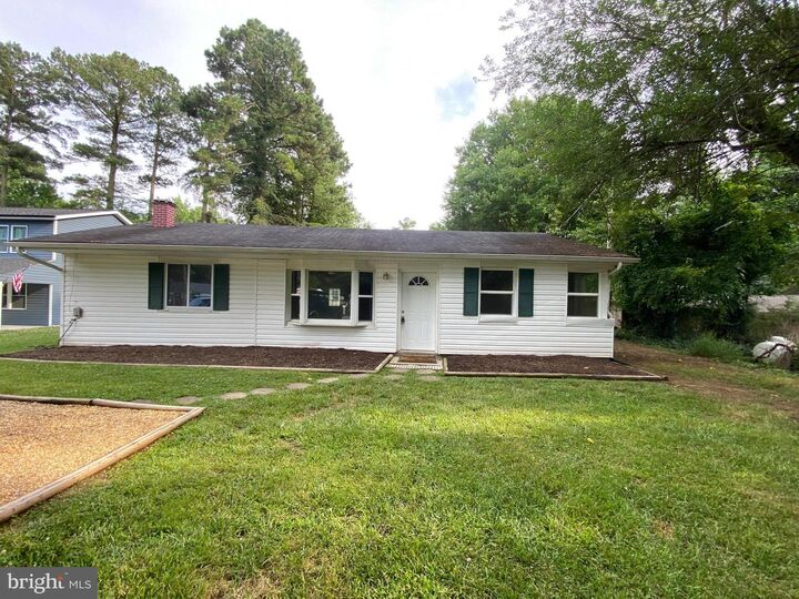 Property Photo:  405 Lake Drive  MD 20657 