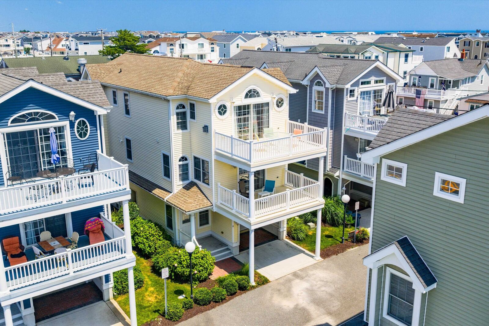 Property Photo: 85 85th NJ 08243