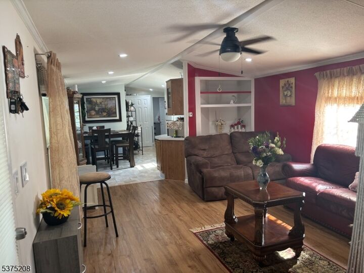 Property Photo:  33 Sherwood Park  NJ 07853 