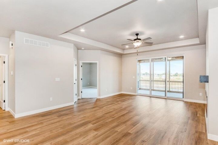 Property Photo: 789 Clover Hill Drive IA 52317