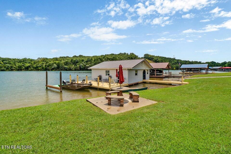 Property Photo: 628 Sable Rd TN 37381