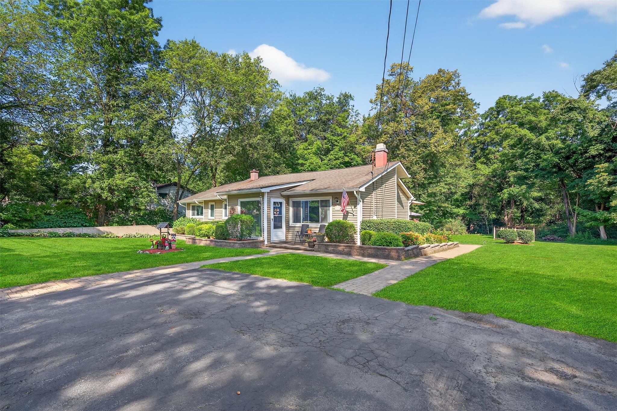 Property Photo:  26 Revere Road  NY 10950 