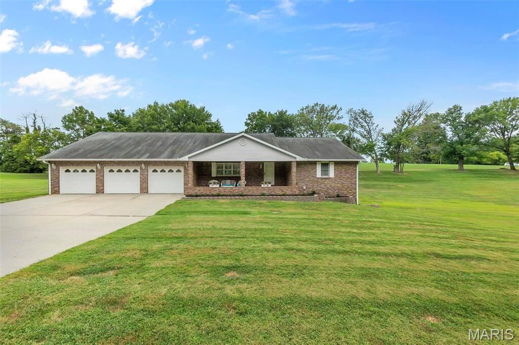 Property Photo:  190 Paiute Lane  MO 63701 