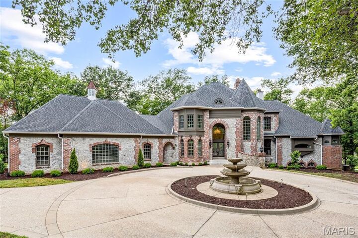 497 Rosslare Drive  Weldon Spring MO 63304 photo