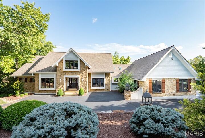 2209 Ridgley Woods Drive  Chesterfield MO 63005 photo