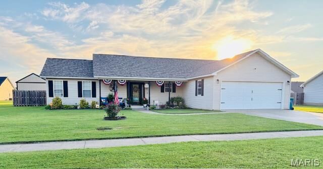Property Photo:  866 Saint John Lane  MO 63869 