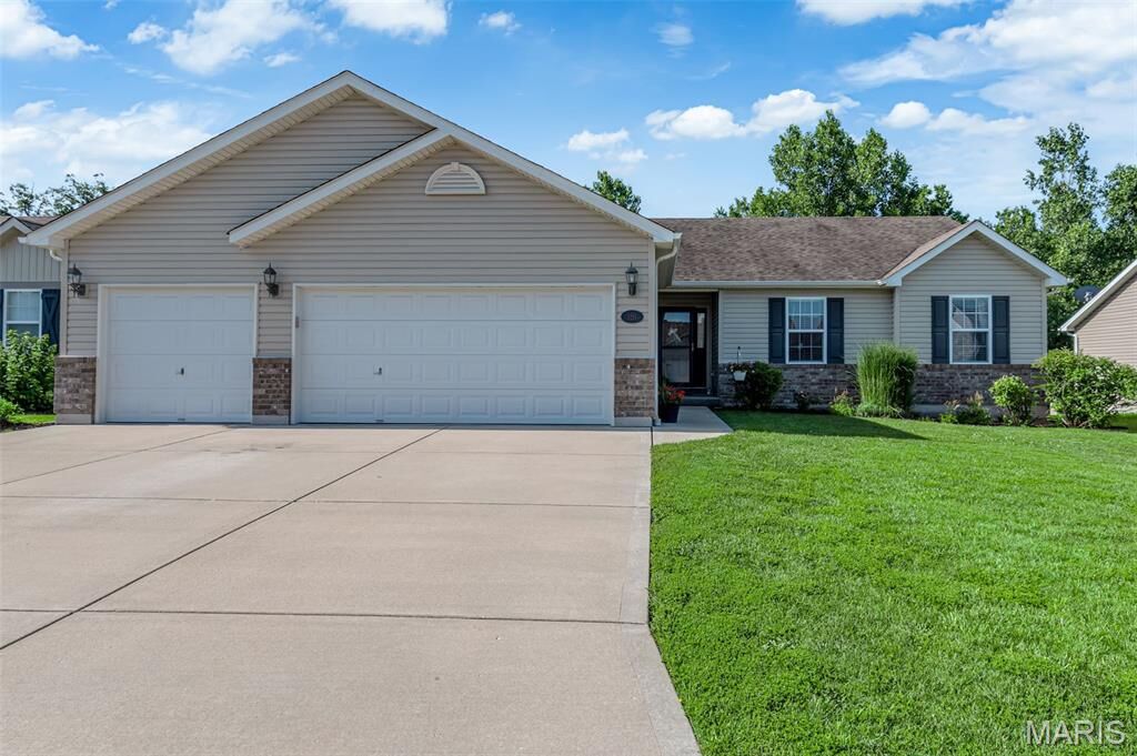 Property Photo:  181 September Street  MO 63362 