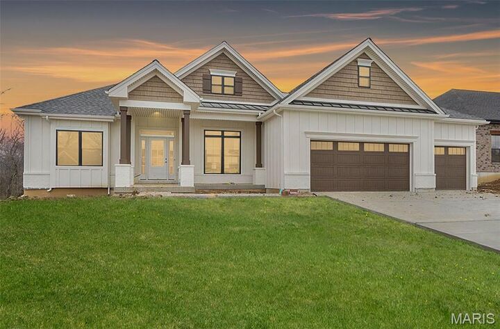 2409 Fiddler'S Close Road 111 Stb  Washington MO 63090 photo