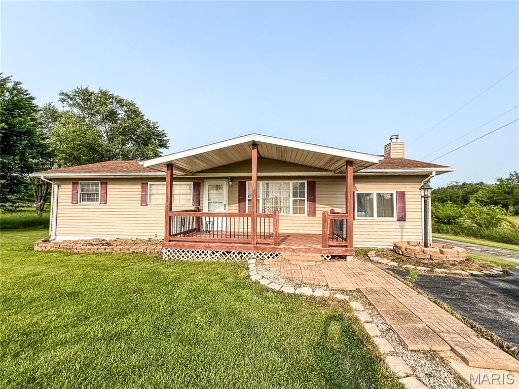Property Photo: 16378 Business Hwy. 61 MO 63459