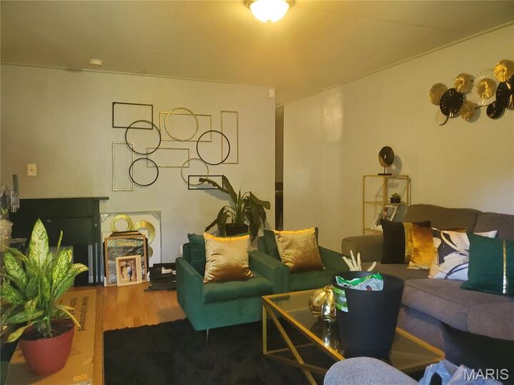 Property Photo:  1128 St Benedict Drive  IL 62206 