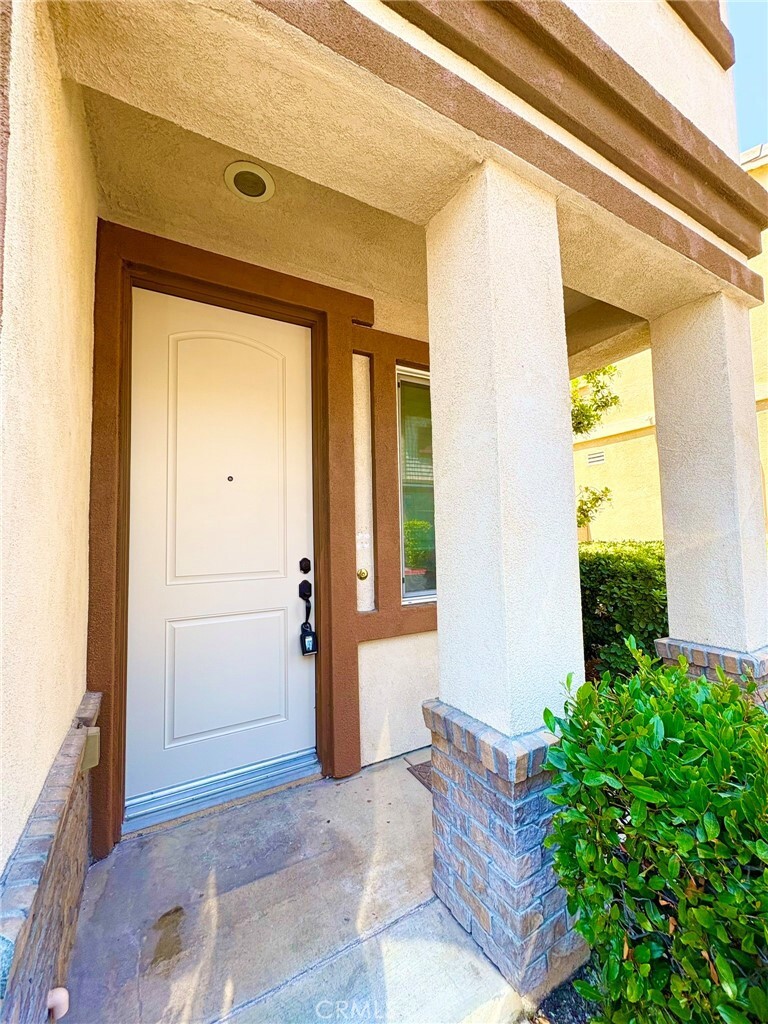 Property Photo: 854 Madison Court CA 91784