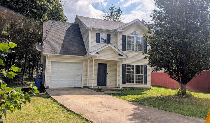 Property Photo:  1904 Moon Ct  TN 37086 
