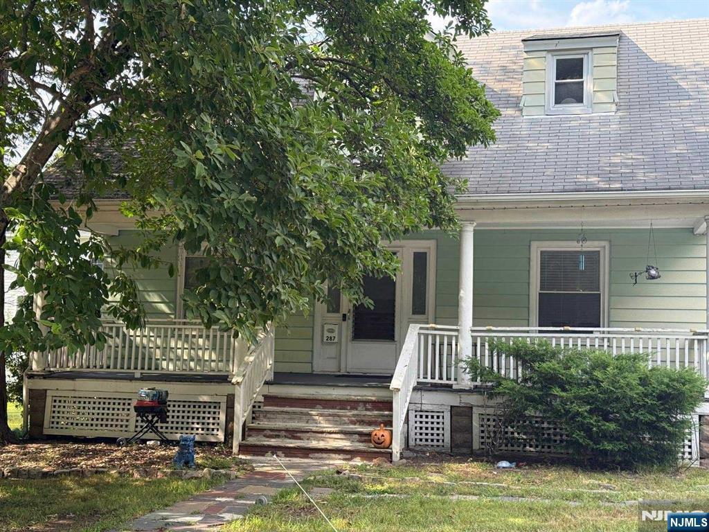 287 Lake Shore Drive  Haworth NJ 07641 photo