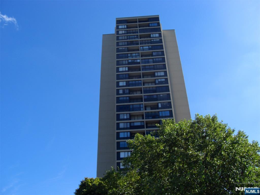 6 Horizon Road 302  Fort Lee NJ 07024 photo