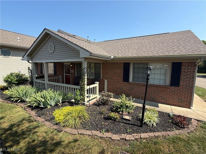 Property Photo: 3736 Leasure Court S OH 43701