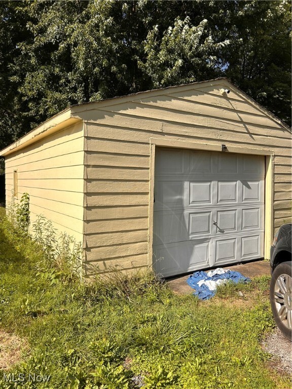 Property Photo: 34 Franklin OH 44446
