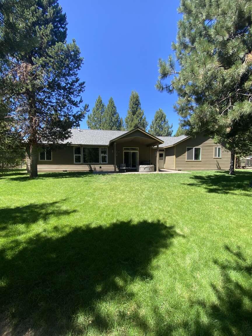 Property Photo: 147853 Mabel Drive OR 97739