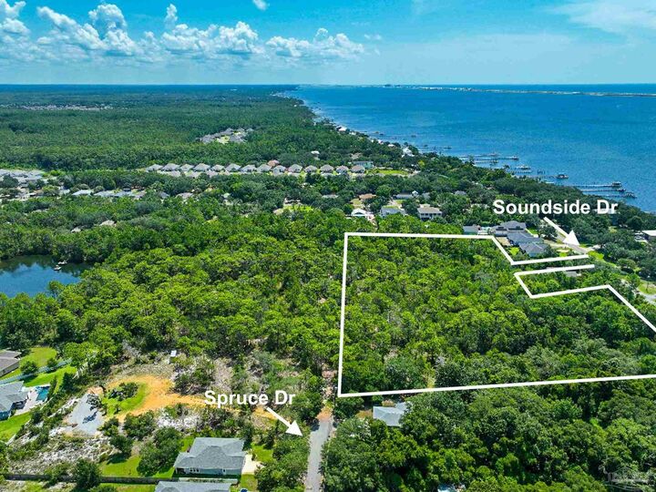 Property Photo: 5364 Soundside Dr FL 32561