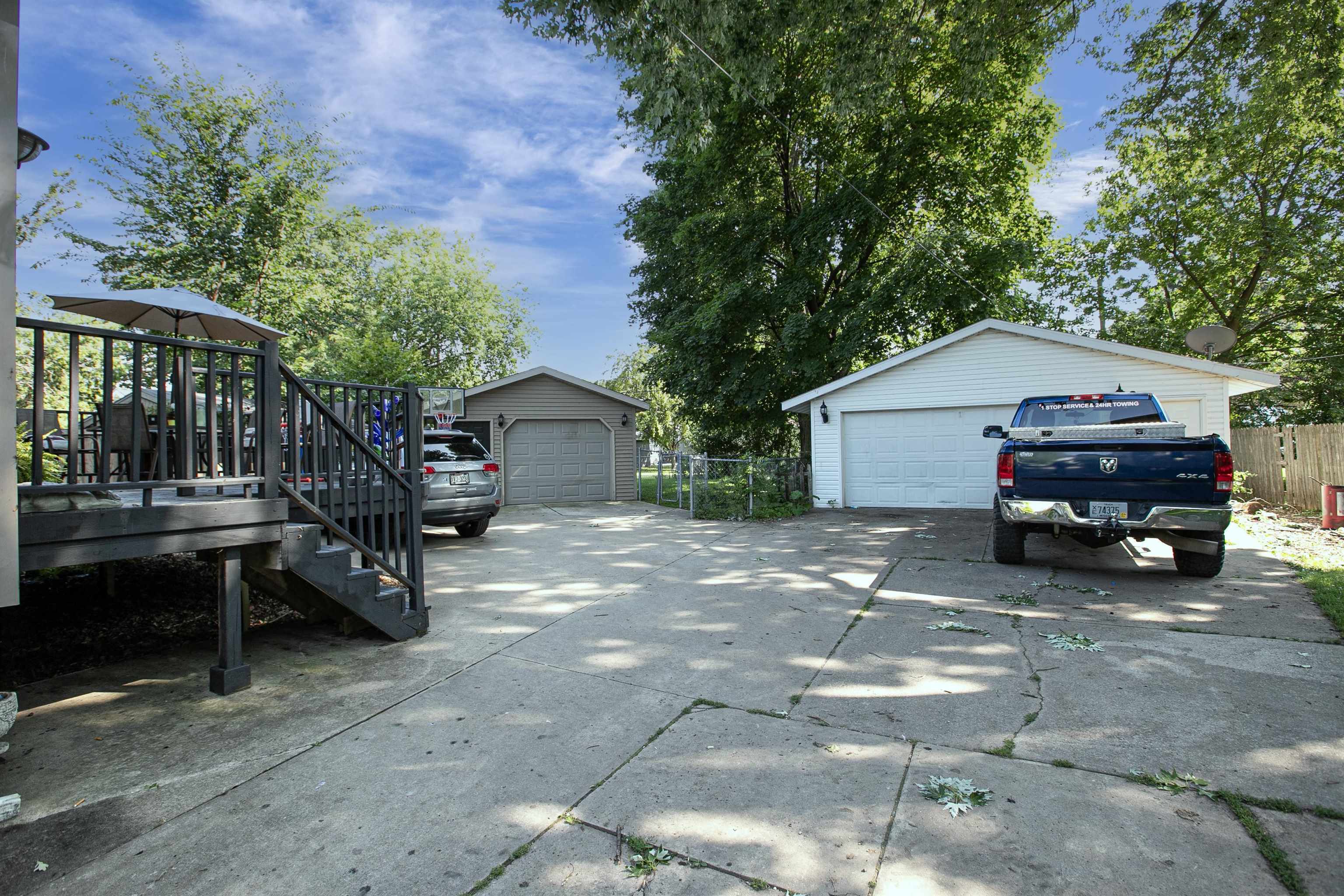 Property Photo:  1119 Waugoo Avenue  WI 54901-5464 