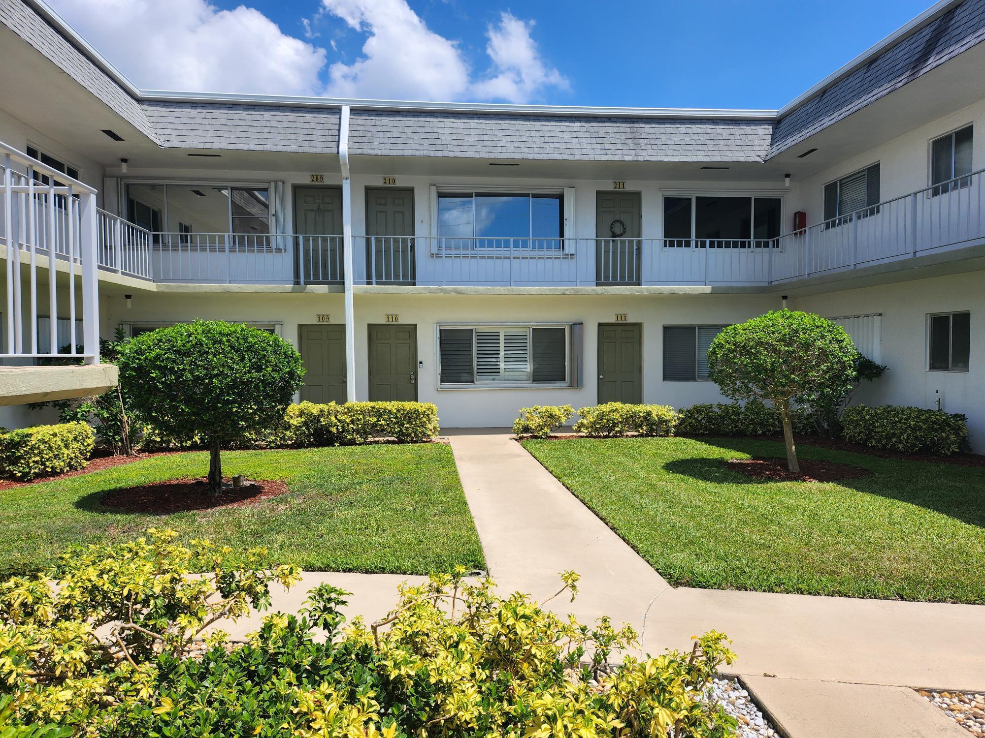Property Photo:  3280 Cynthia Lane 211  FL 33461 