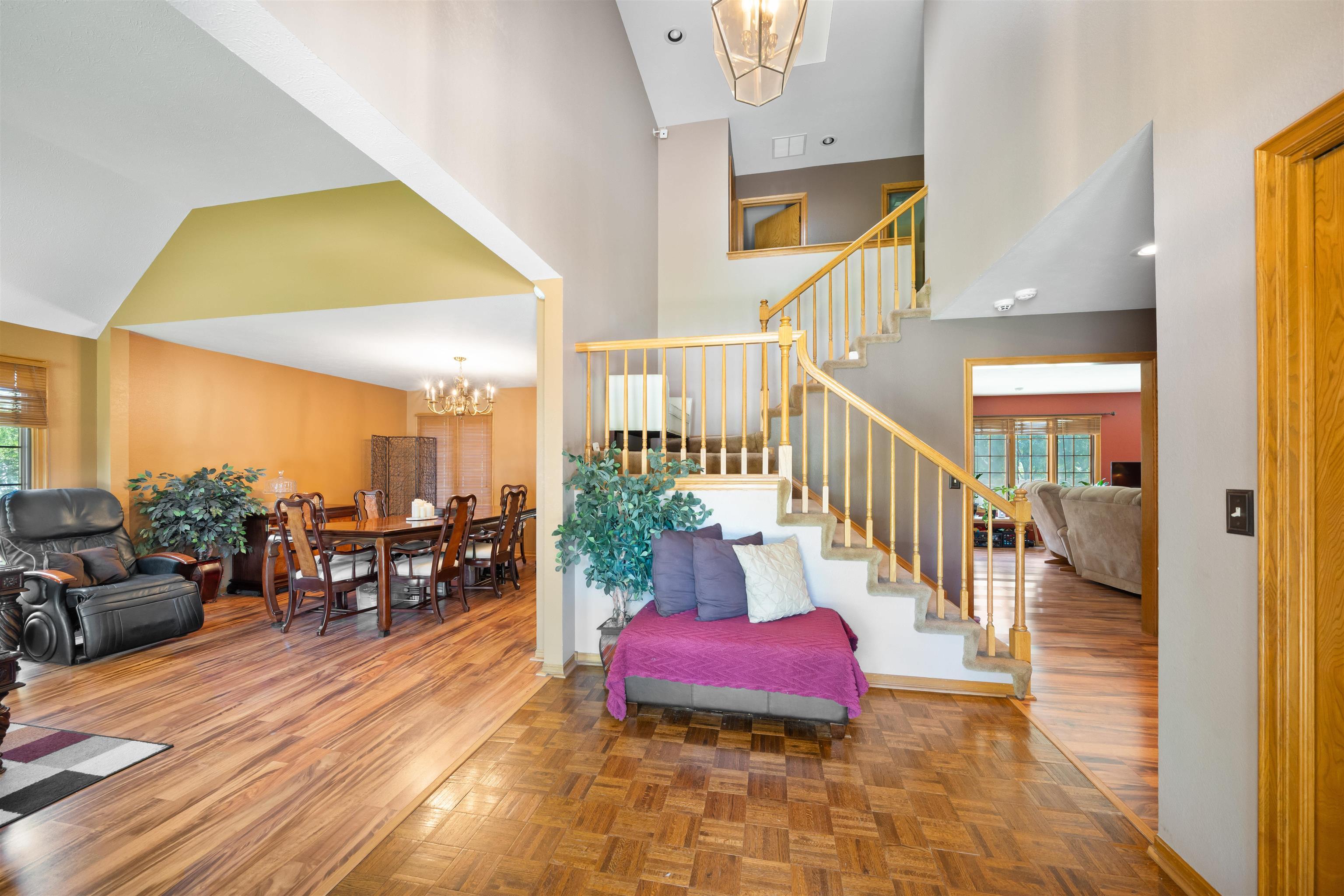 Property Photo: 1204 N Rutland St KS 67206