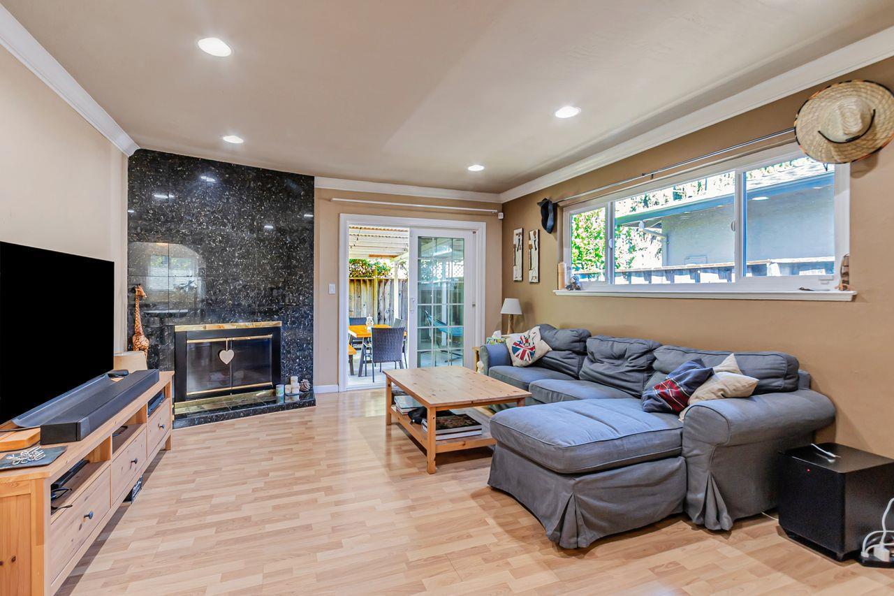 Property Photo: 5687 Beswick Drive CA 95123