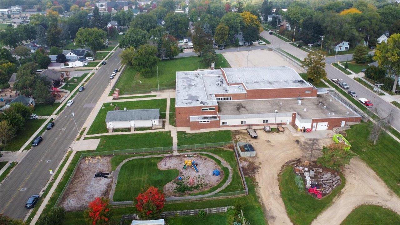 Property Photo: 520 East Holum Street WI 53532