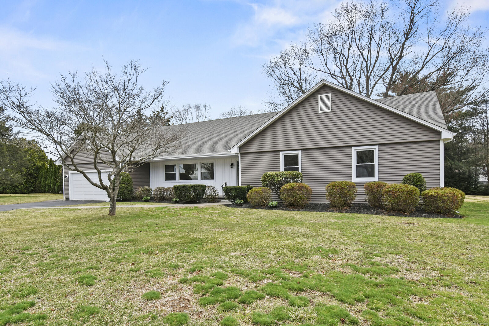 Property Photo:  25 Delahunty Drive  CT 06489