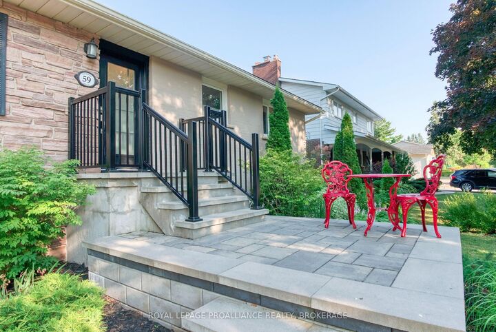 Property Photo:  59 Fairway Hill Crescent  ON K7M 2B3 