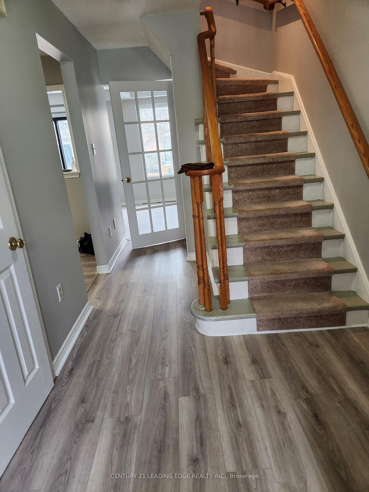 Property Photo:  43 Poolton Crescent  ON L1E 2H5 
