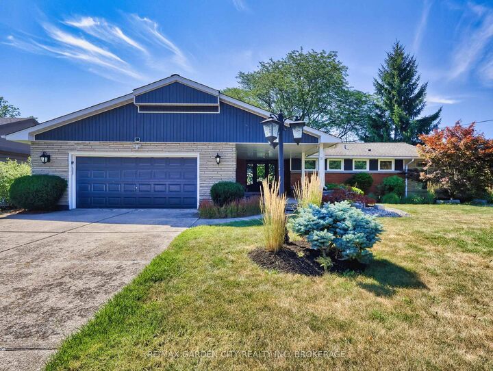 Property Photo: 28 Marsdale Drive ON L2T 3S3
