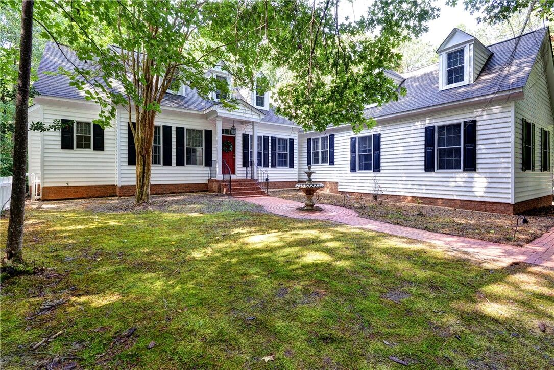 Property Photo:  9135 Whispering Drive  VA 23168 